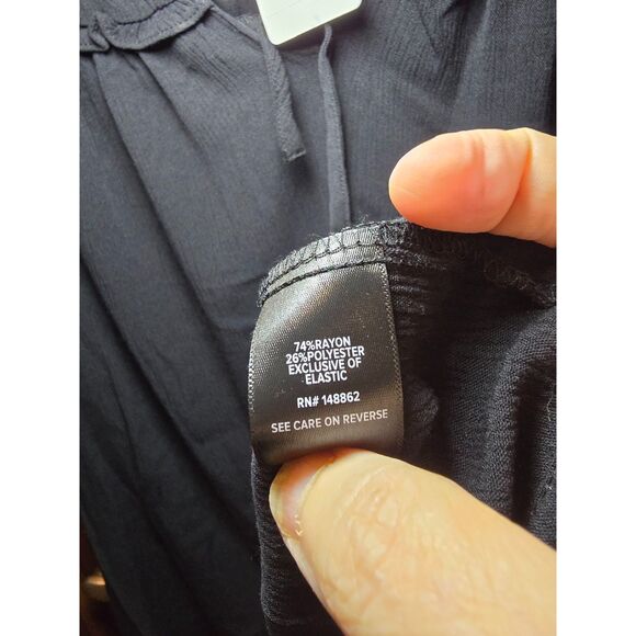 NWT Torrid Washable Gauze Smocked Yoke Ruffle Top Sz 00 (10/12) - Picture 7 of 8